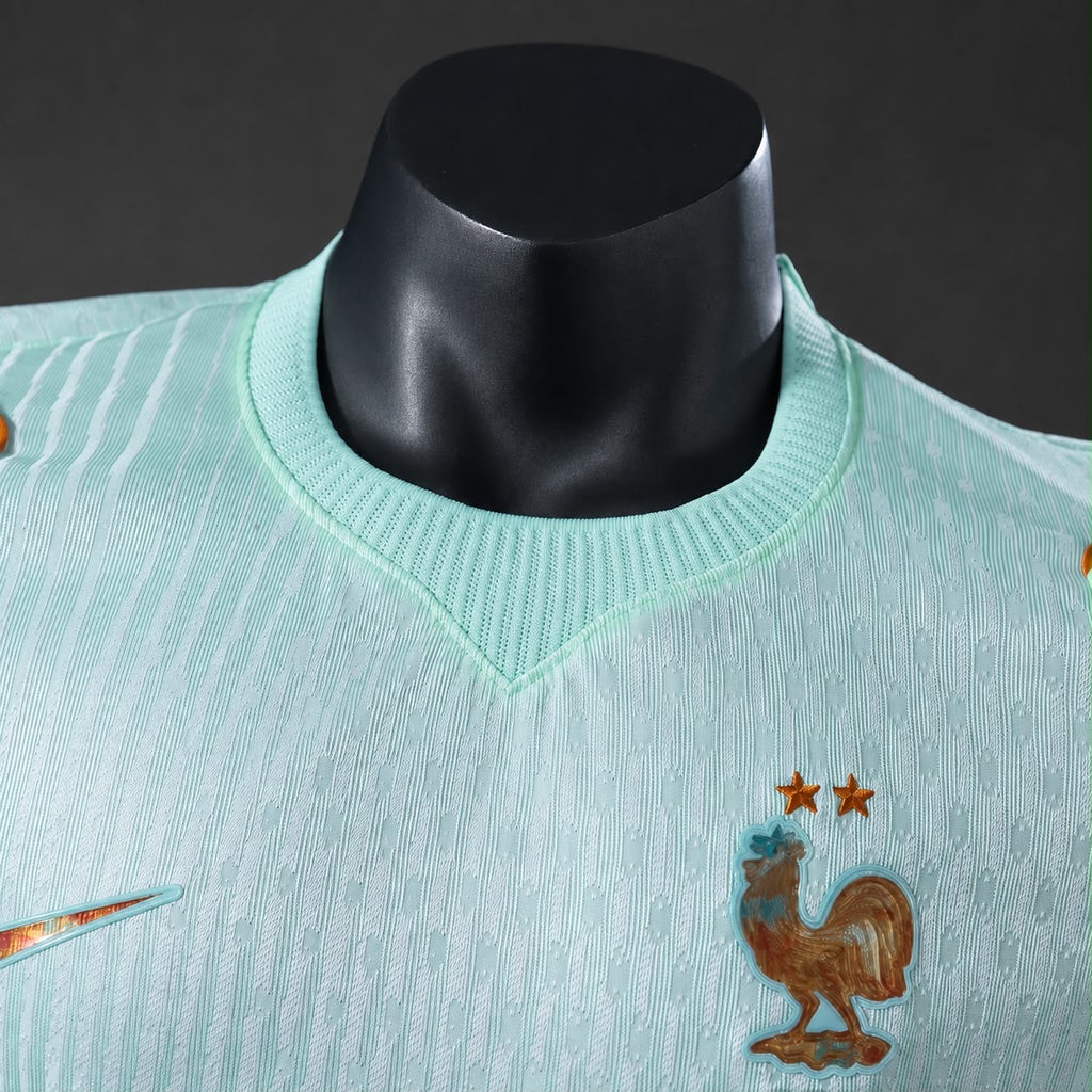 France 26/25 away jersey