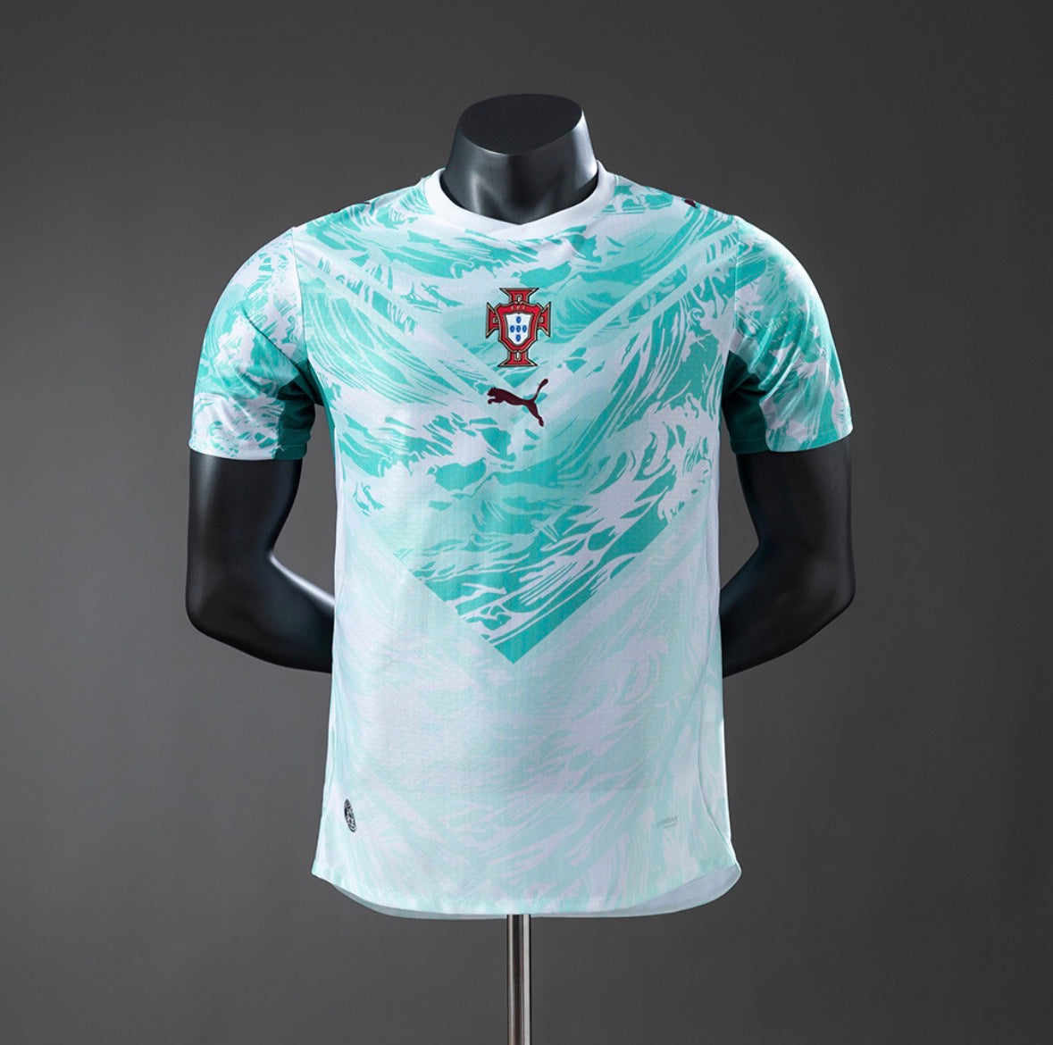 Portugal 26/25 Away jersey