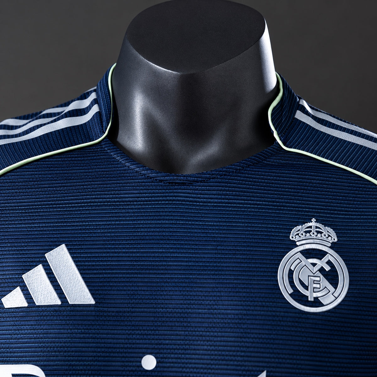 Real Madrid 21/22 third jersey detail